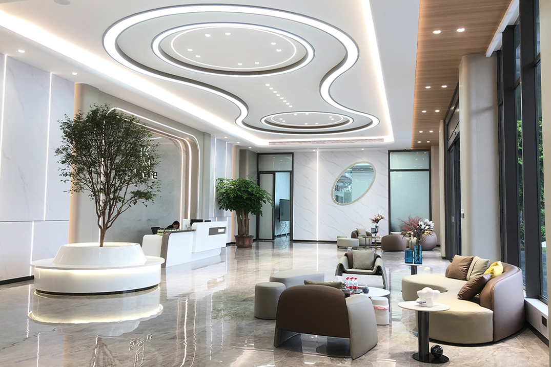 米兰·(milan)·美妆领航者